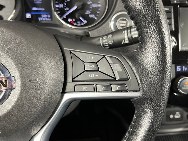 Used 2022 Nissan Rogue Sport SV AWD/4WD image 14