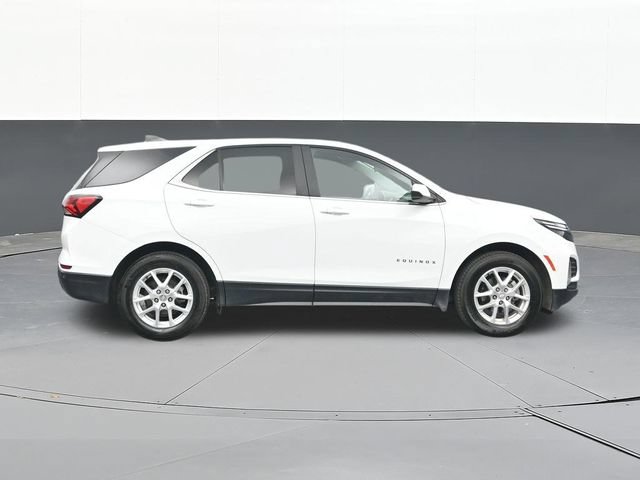 Used 2024 Chevrolet Equinox LT FWD image 16