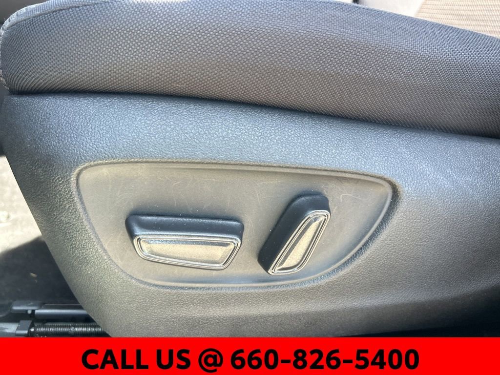 Used 2024 Toyota Highlander LE image 18