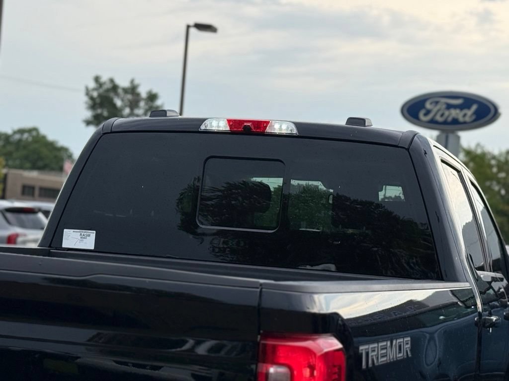 New 2026 Ford F350 Lariat w/ Tremor Off-Road Package AWD/4WD image 38