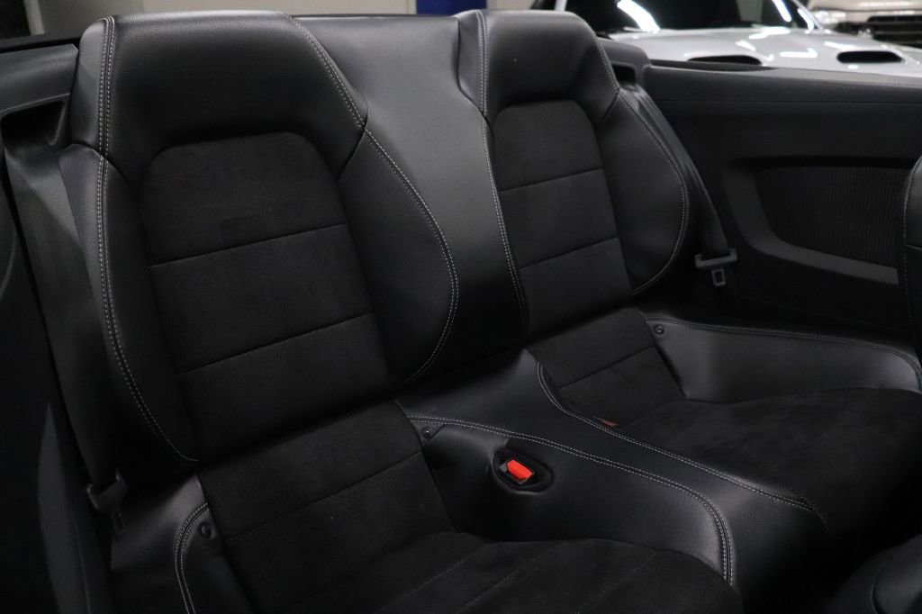 Used 2021 Ford Mustang GT Premium w/ Carbon Sport Interior Package image 35