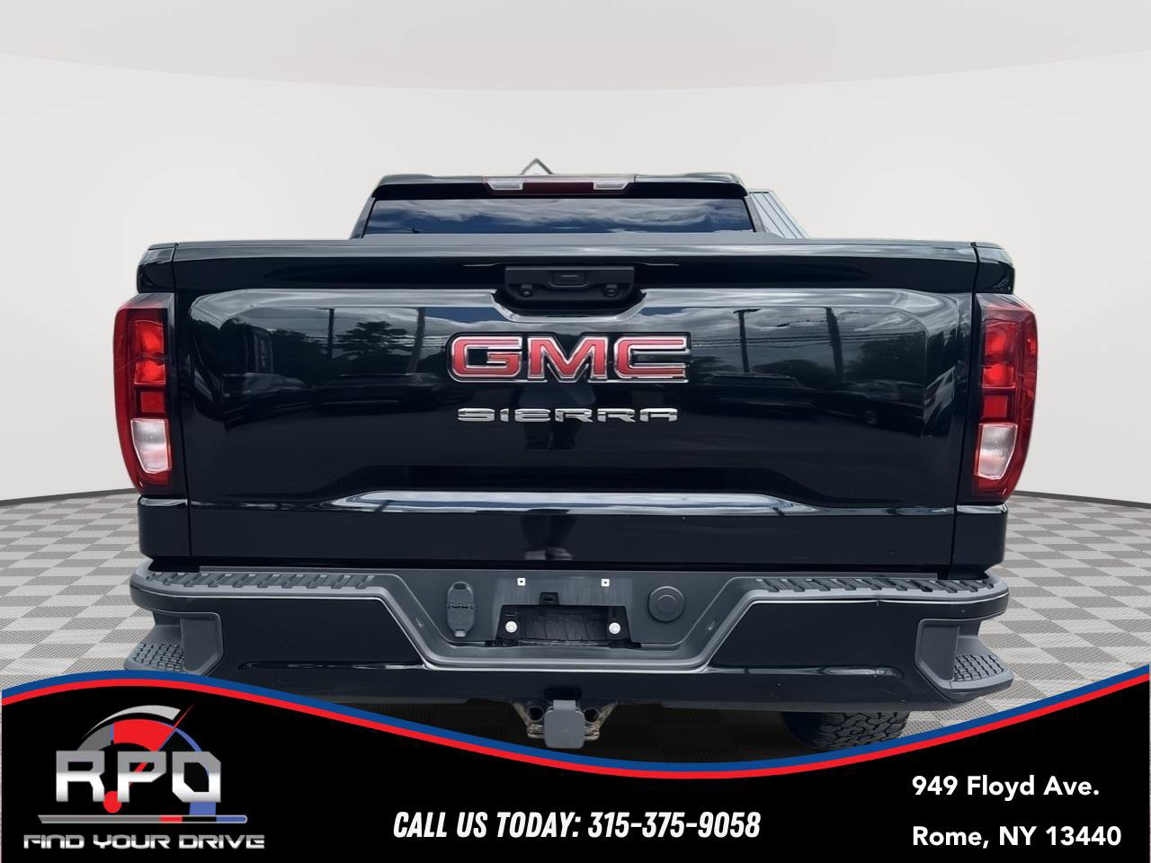 Used 2023 GMC Sierra 1500 Pro w/ Graphite Edition AWD/4WD image 4