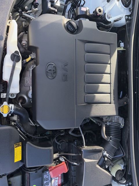 Used 2014 Toyota Avalon XLE Premium image 32