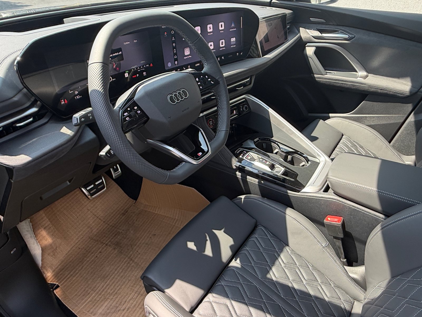 New 2026 Audi SQ5 Prestige AWD/4WD image 4