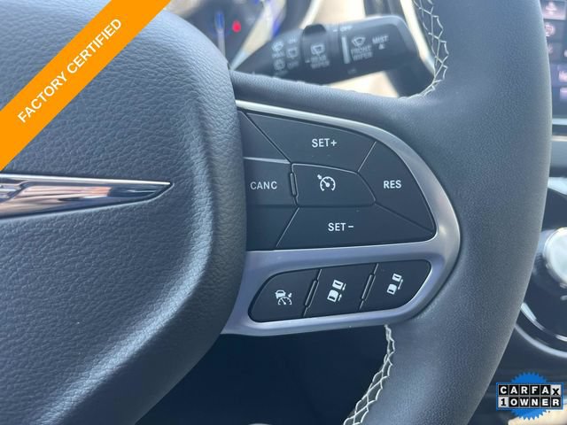 Used 2025 Chrysler Voyager LX FWD image 28