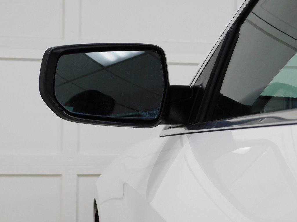 Used 2022 Chevrolet Malibu LT image 26