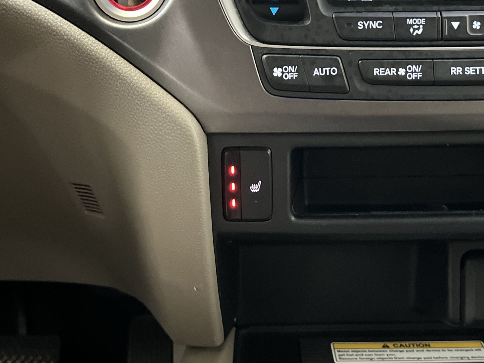 Used 2022 Honda Pilot Special Edition image 32