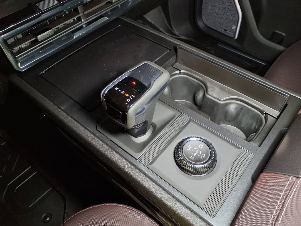 New 2026 GMC Hummer EV SUV AWD/4WD image 19