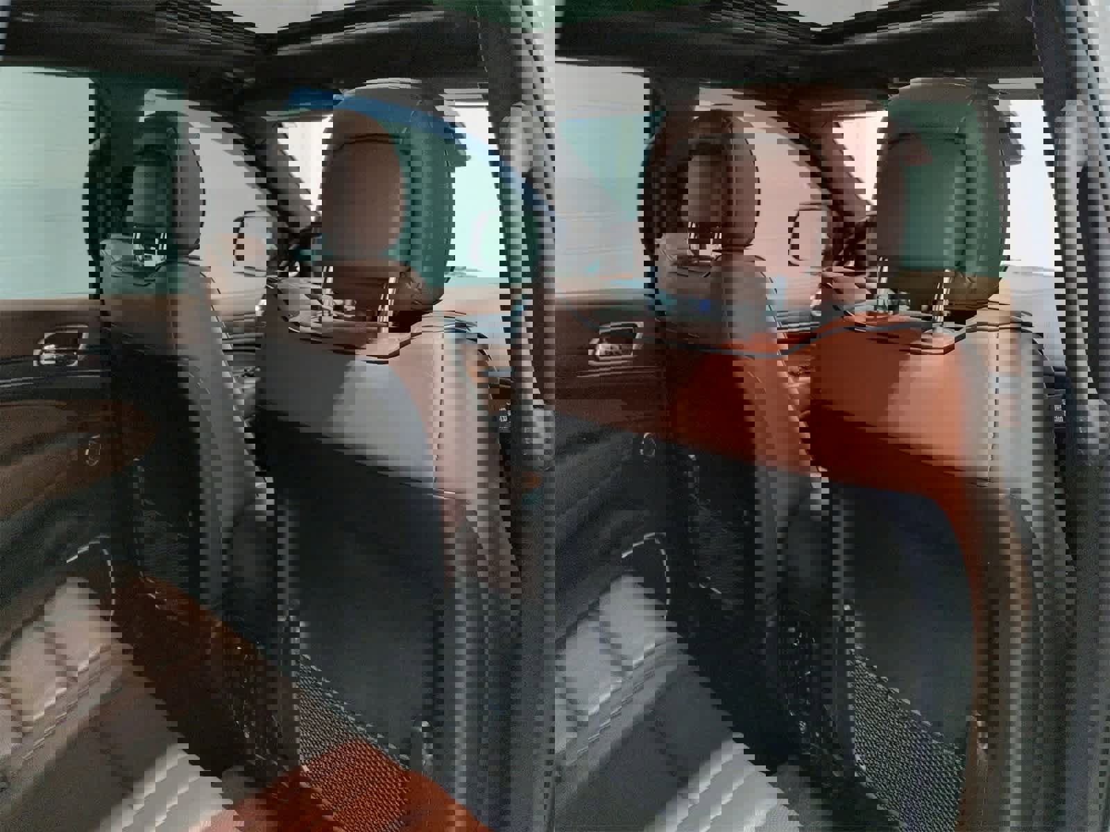 Certified 2019 Jeep Grand Cherokee Summit w/ Platinum Series Group image 19