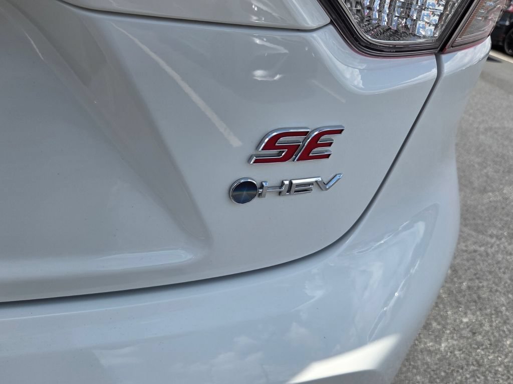 Certified 2025 Toyota Corolla SE FWD image 11