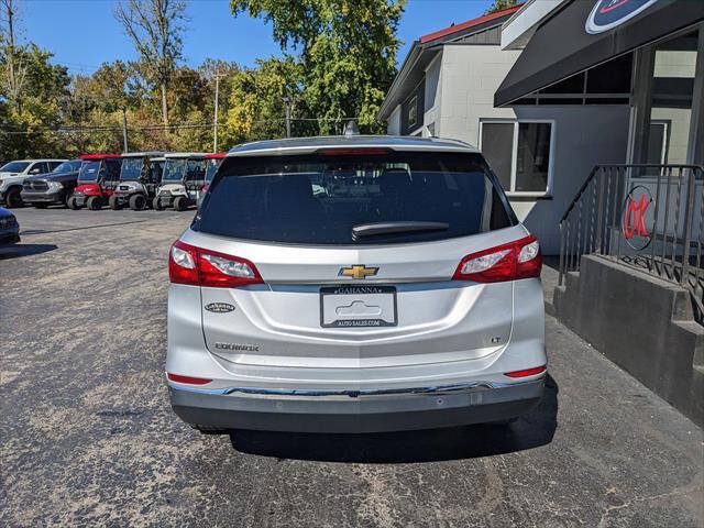 Used 2018 Chevrolet Equinox LT FWD image 3