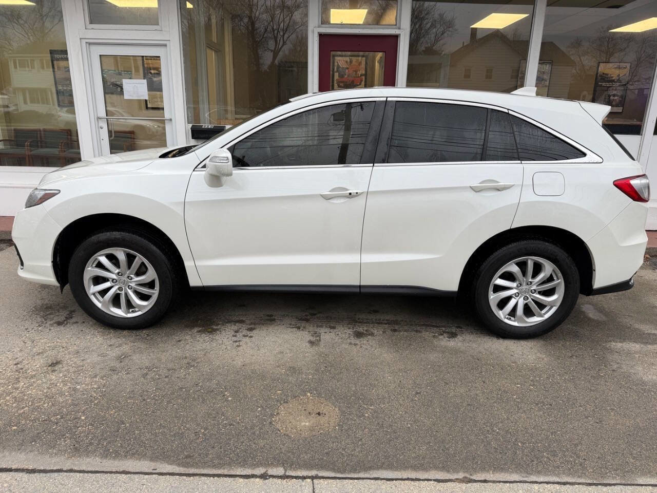 Used 2018 Acura RDX AWD image 1