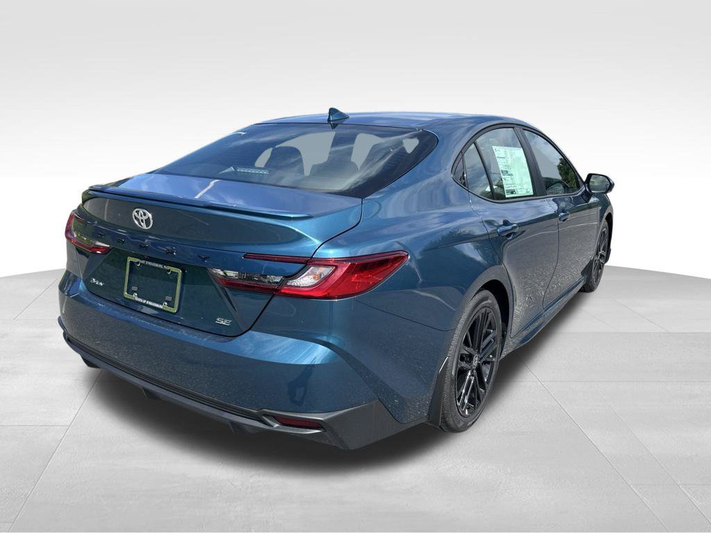 New 2026 Toyota Camry SE w/ Convenience Package FWD image 5