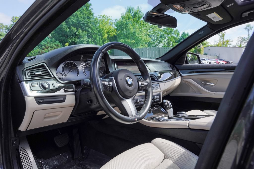 Used 2014 BMW 528i Sedan RWD image 11
