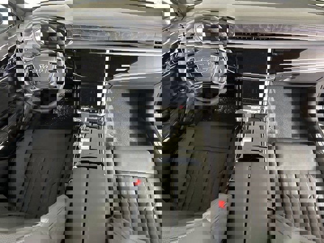 New 2025 Audi A8 L 3.0T image 20