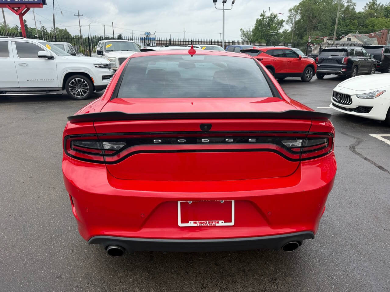 Used 2019 Dodge Charger Scat Pack RWD image 6