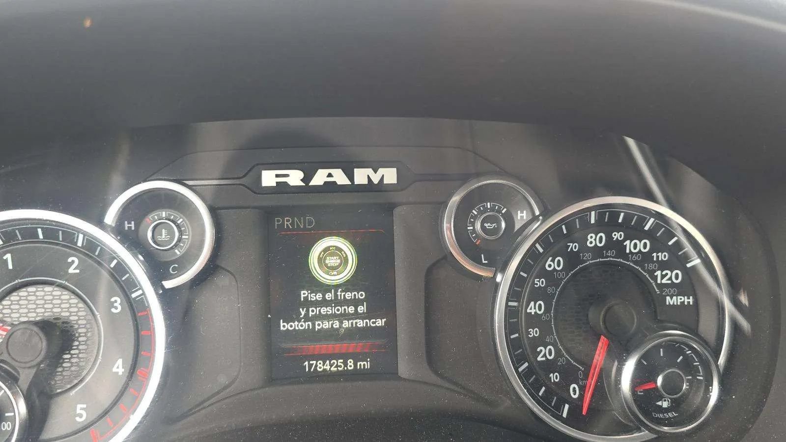Used 2024 RAM 3500 Tradesman w/ Chrome Appearance Group AWD/4WD image 10
