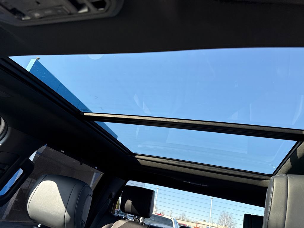 Used 2022 Toyota Tundra Platinum image 25