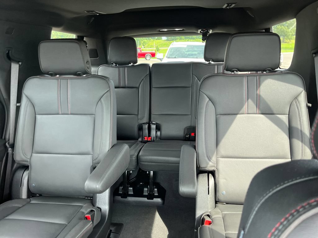 Used 2026 Chevrolet Tahoe RST w/ Comfort Package AWD/4WD image 15