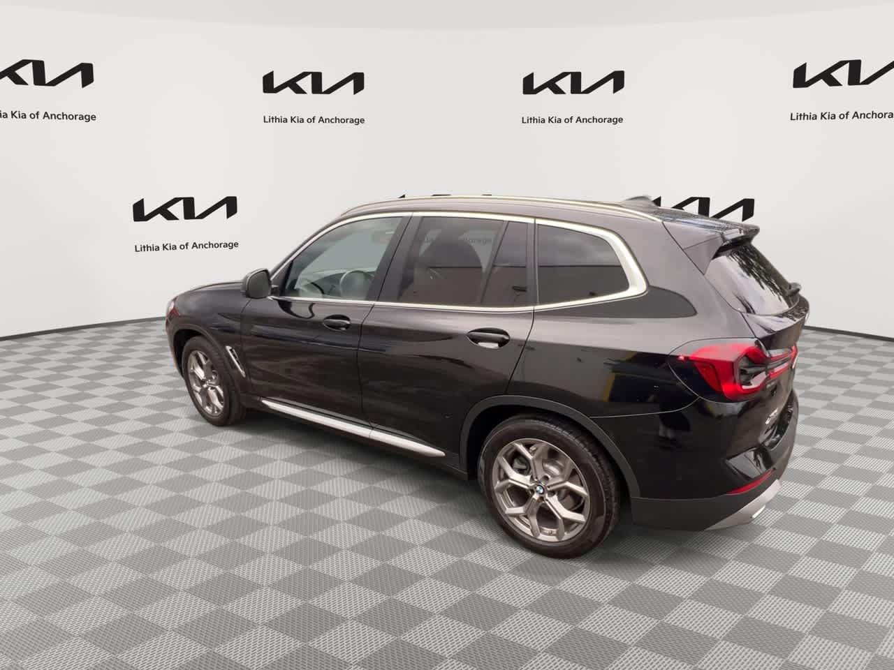 Used 2024 BMW X3 sDrive30i w/ Convenience Package w/ZPA RWD image 6