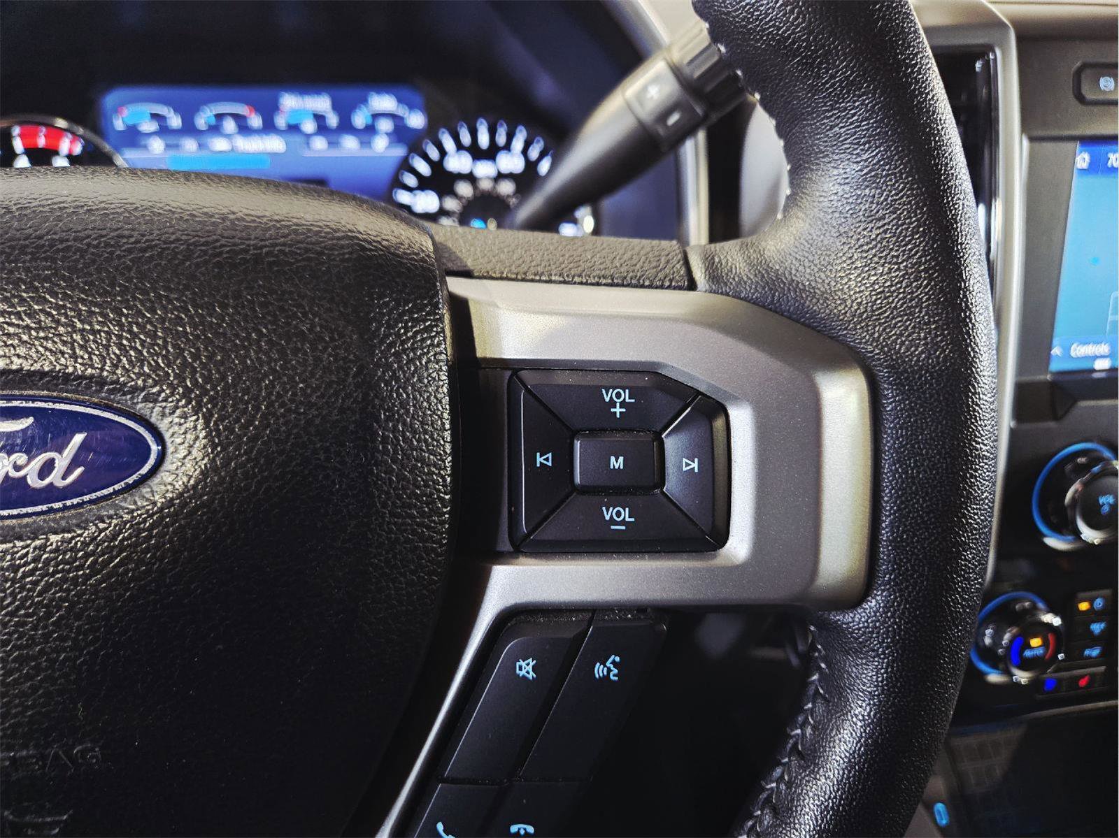 Used 2020 Ford F250 Lariat AWD/4WD image 14