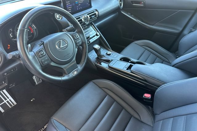 Used 2022 Lexus IS 350 F Sport w/ Navigation Package RWD image 11