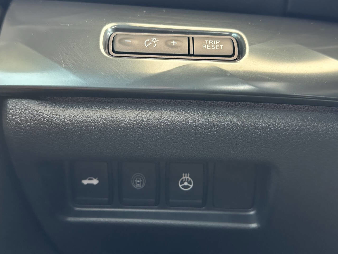 Used 2019 Nissan Maxima SR image 25