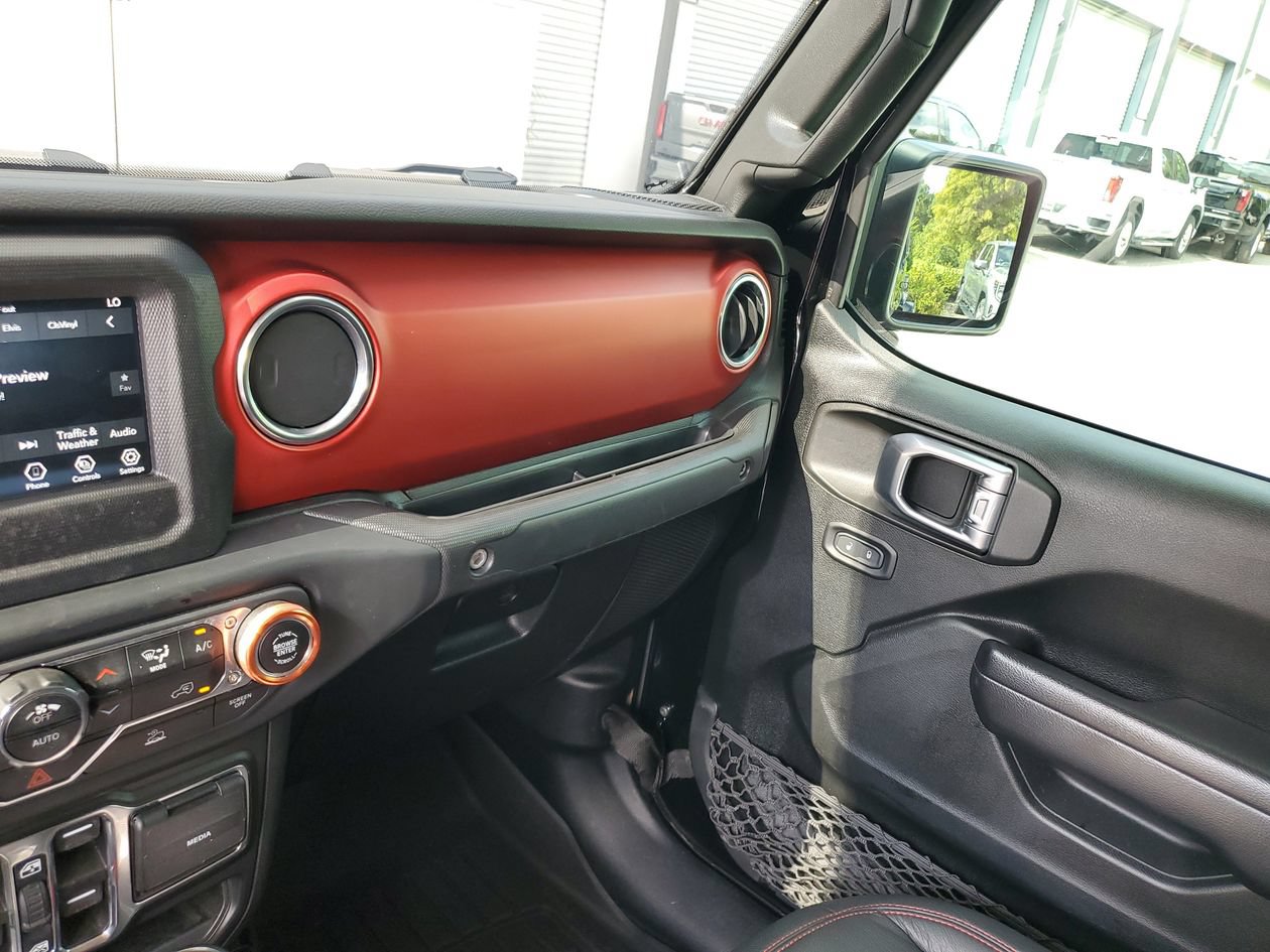 Used 2021 Jeep Gladiator Rubicon w/ Trailer Tow Package AWD/4WD image 25