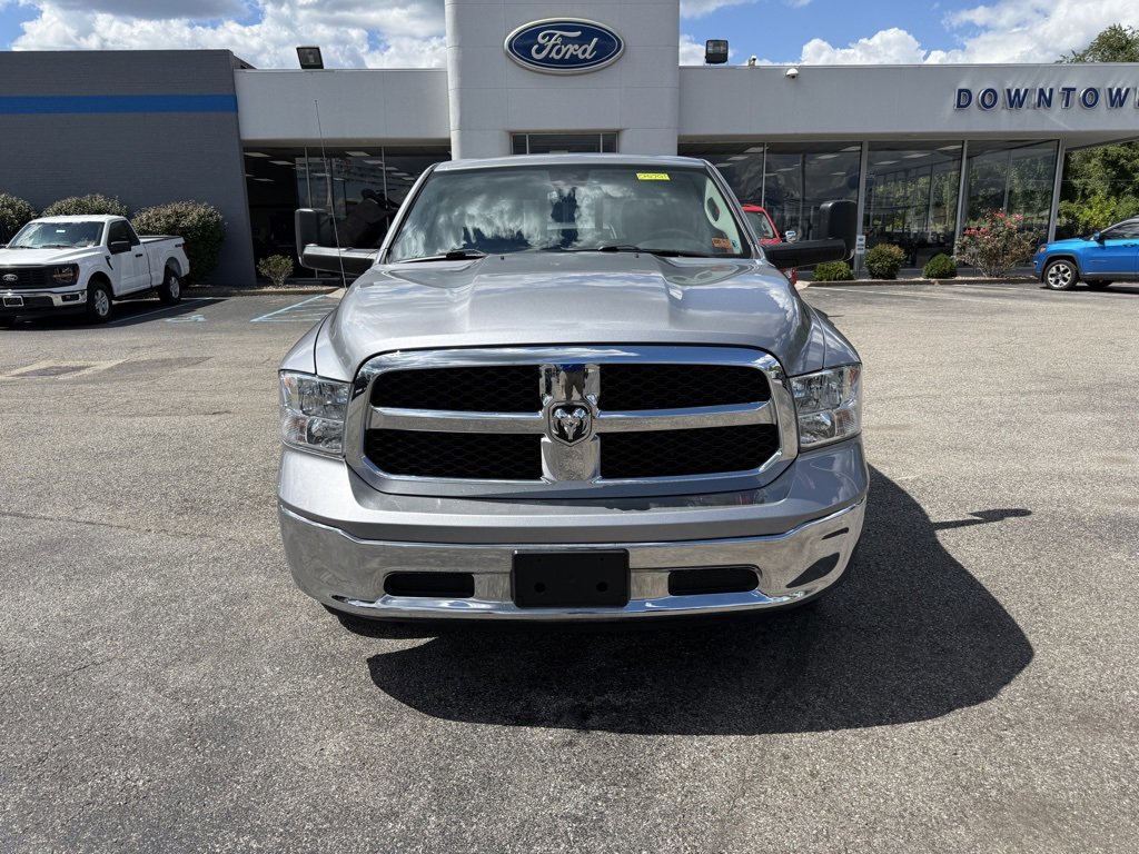 Used 2023 RAM 1500 Classic SLT w/ Trailer & Traction Group image 4