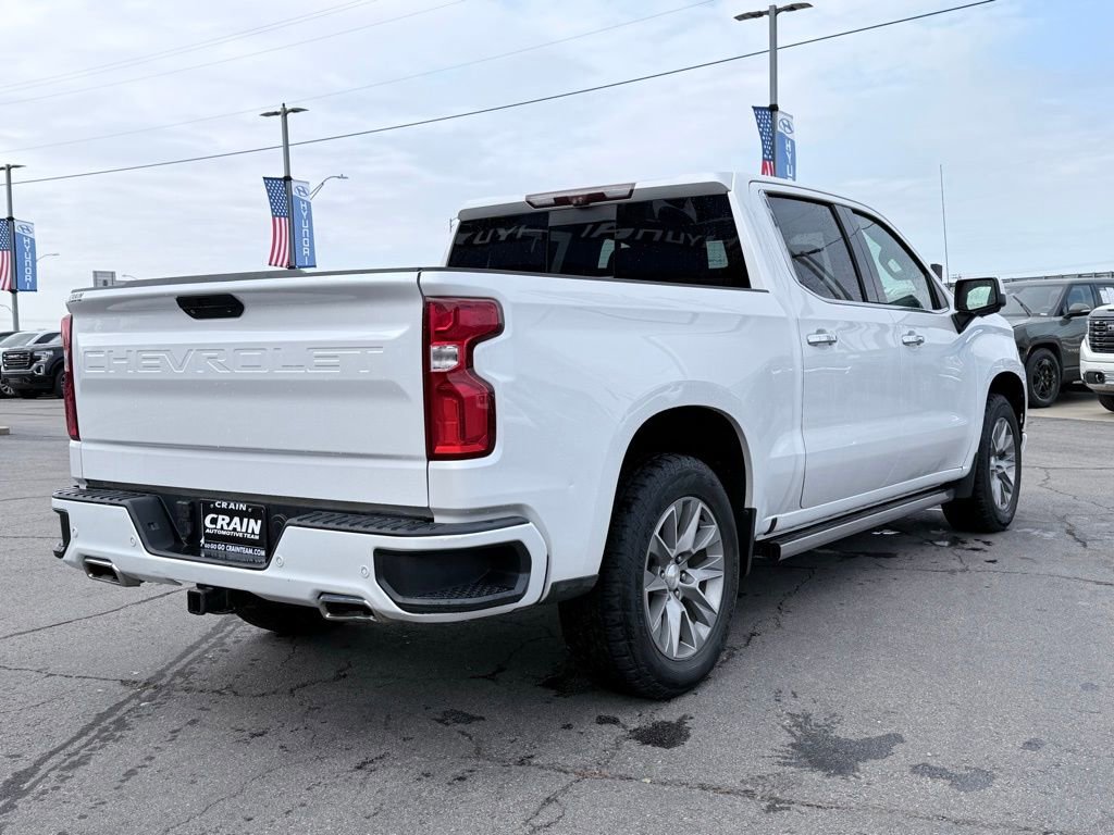 Used 2020 Chevrolet Silverado 1500 High Country w/ Technology Package image 8