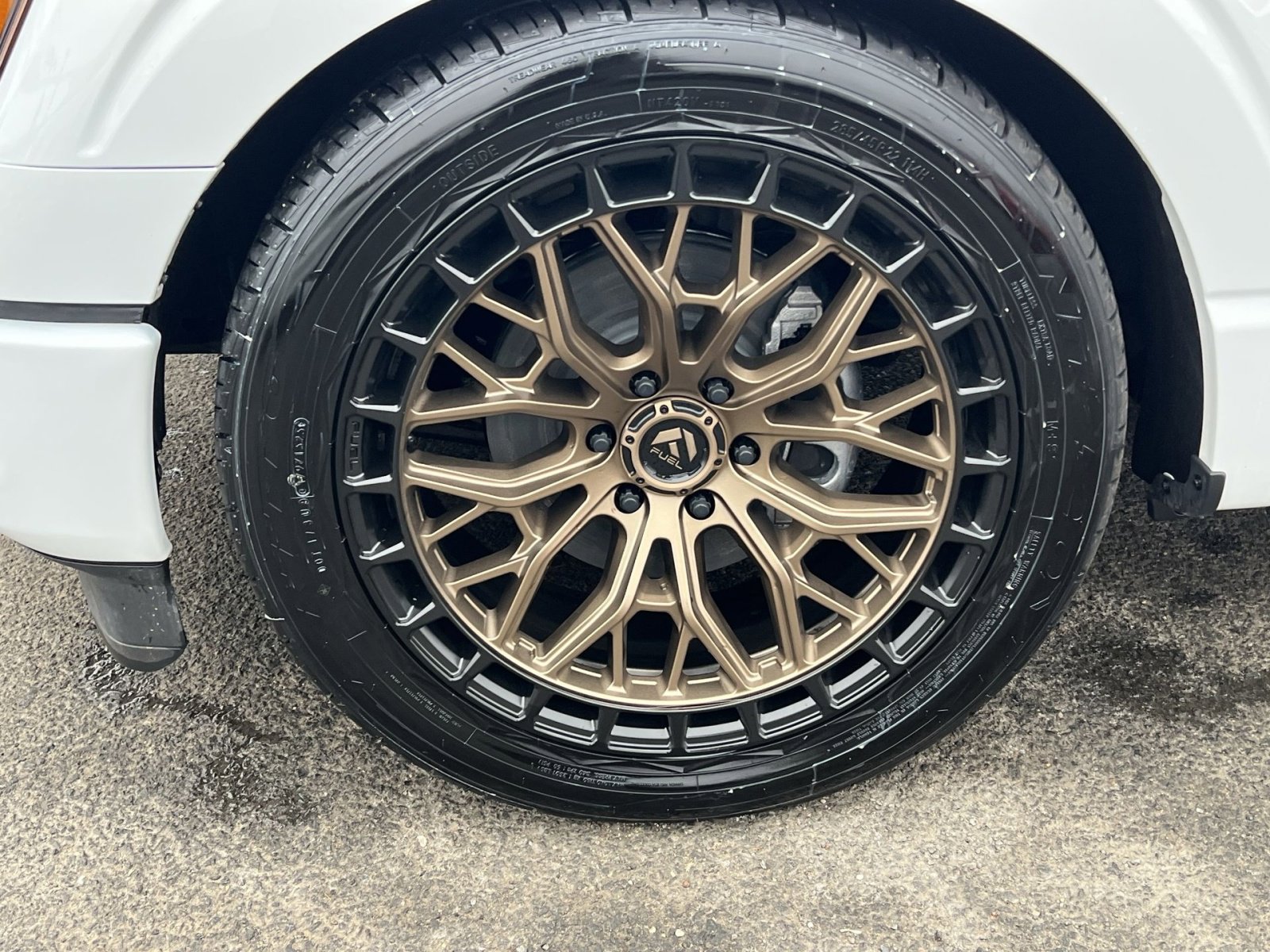 New 2025 Ford F150 XL image 12