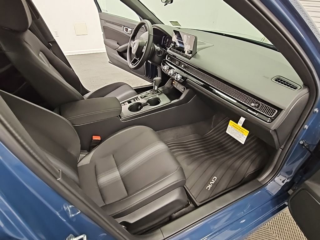 New 2026 Honda Civic Sport image 32