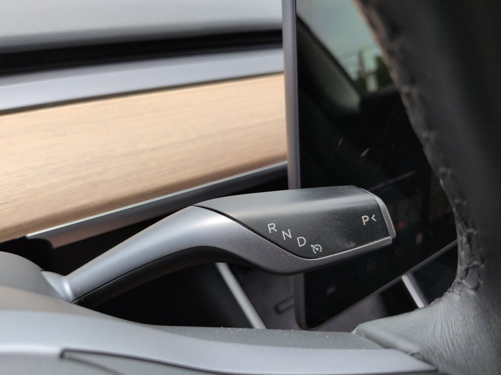 Used 2018 Tesla Model 3 Mid Range RWD image 27