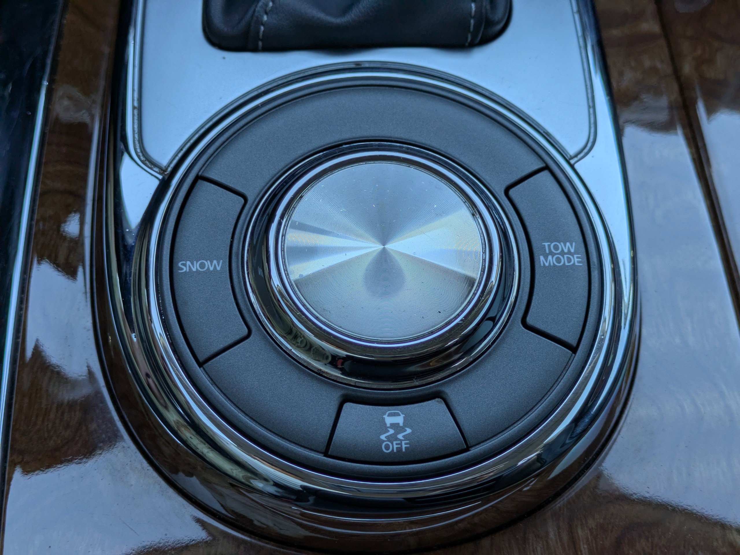 Used 2019 INFINITI QX80 Luxe w/ Proassist Package image 30