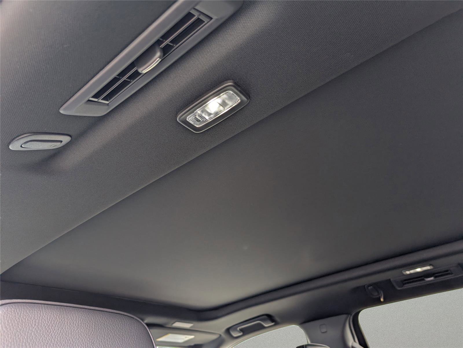 New 2026 GMC Yukon XL Denali w/ Sun & Power Step Package image 13