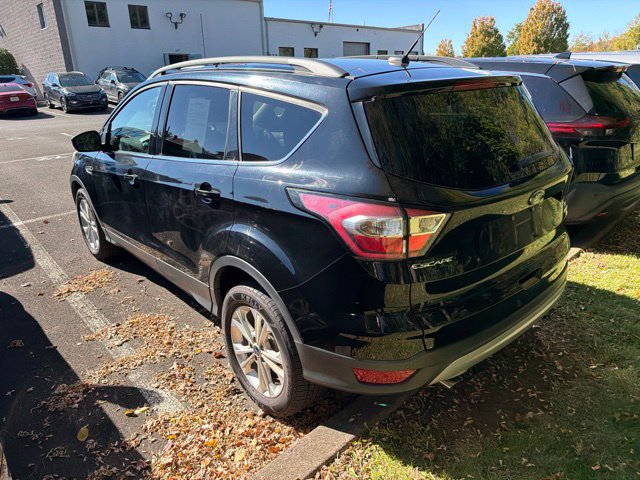 Used 2017 Ford Escape SE w/ Equipment Group 201A AWD/4WD image 9