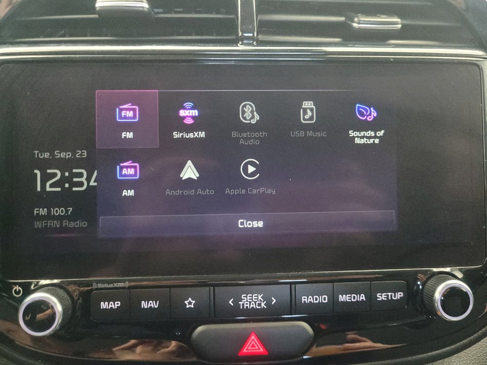 Used 2023 Kia Soul S image 25