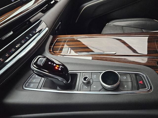 Certified 2024 Cadillac Escalade ESV Premium Luxury image 21