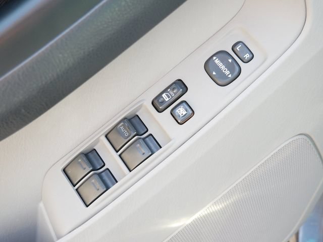 Used 2008 Toyota 4Runner SR5 AWD/4WD image 13