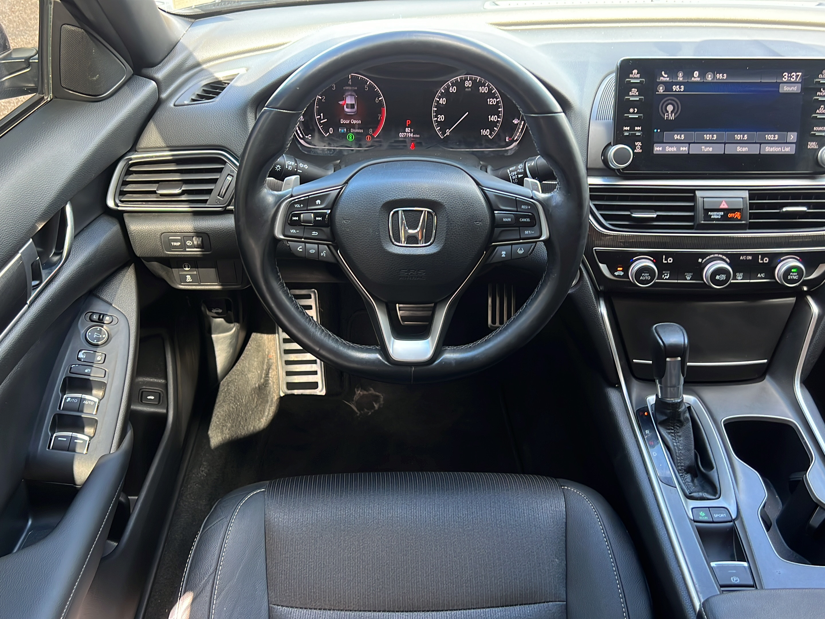 Used 2019 Honda Accord Sport image 14