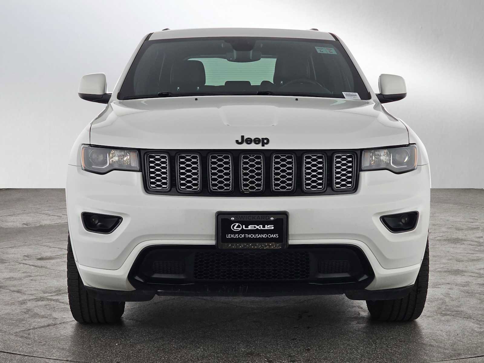 Used 2018 Jeep Grand Cherokee Altitude image 8