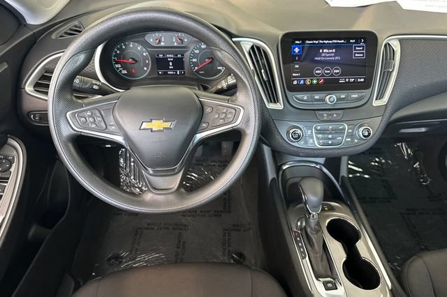 Used 2024 Chevrolet Malibu LT FWD image 16