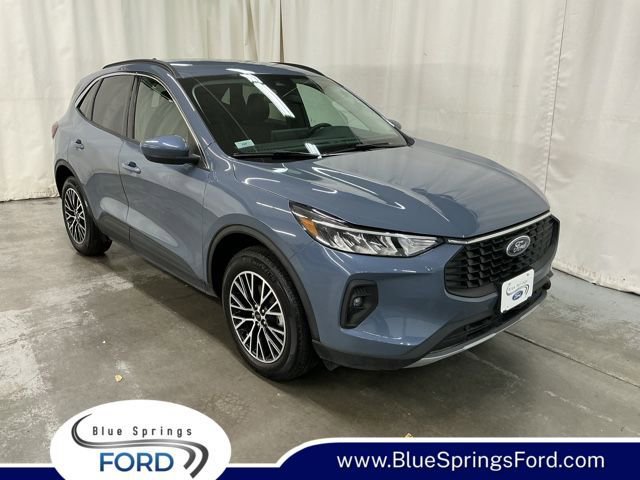 Used 2024 Ford Escape Base image 1