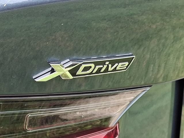 New 2026 BMW 330i xDrive Sedan w/ Premium Package AWD/4WD image 21