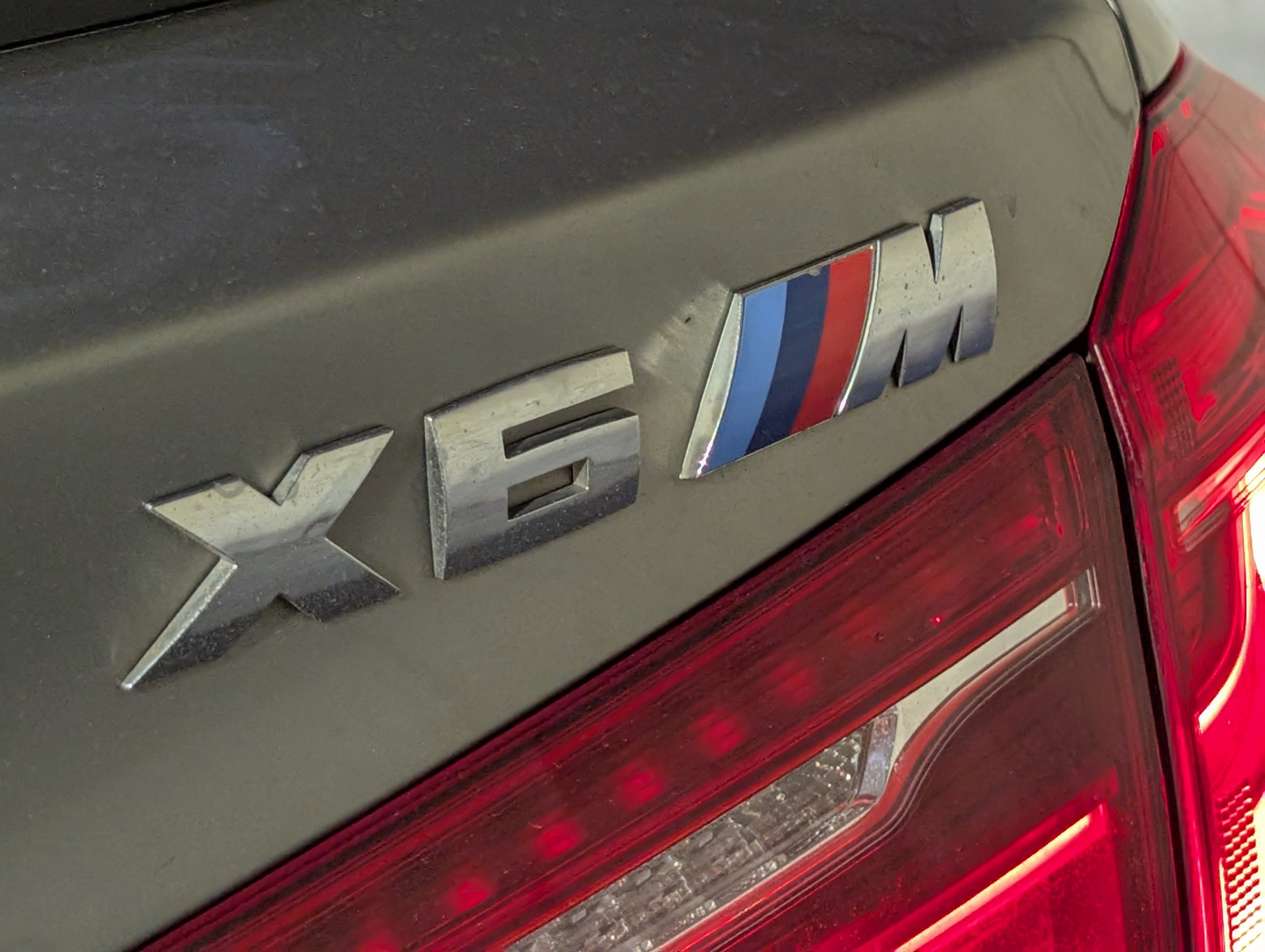 Used 2015 BMW X6 M image 15