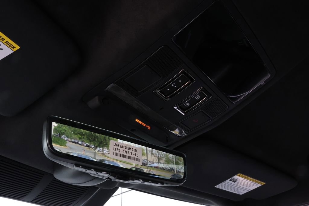 New 2026 Land Rover Defender 110 OCTA AWD/4WD image 30