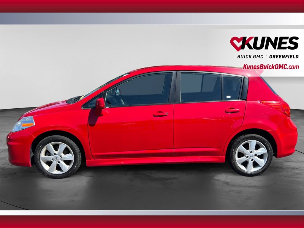 Used 2012 Nissan Versa Hatchback FWD image 6