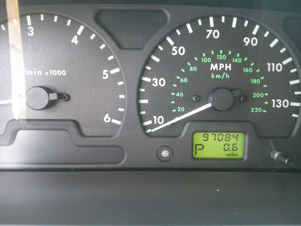 Used 2002 Land Rover Discovery SE image 13