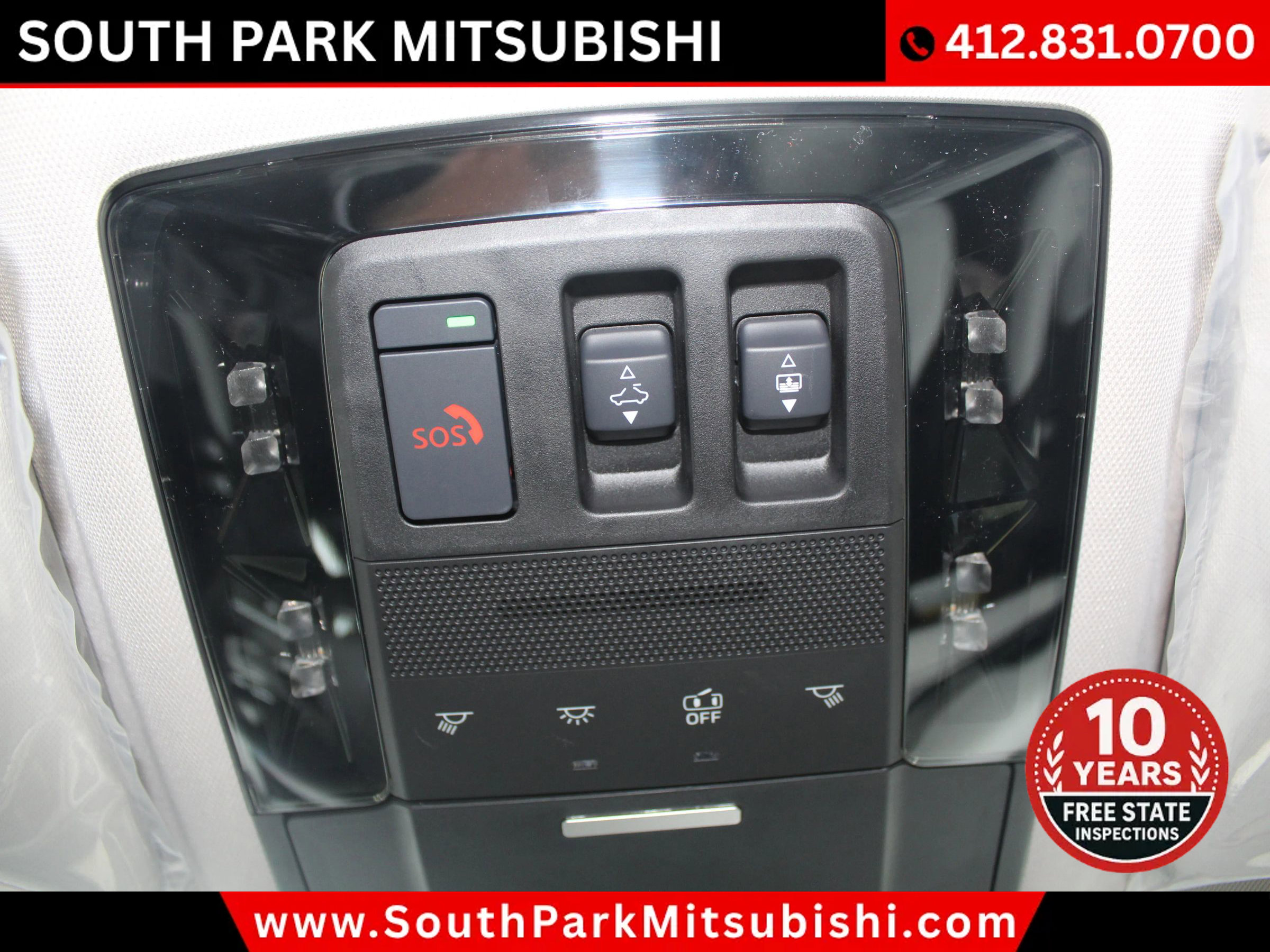 New 2025 Mitsubishi Outlander SE image 19