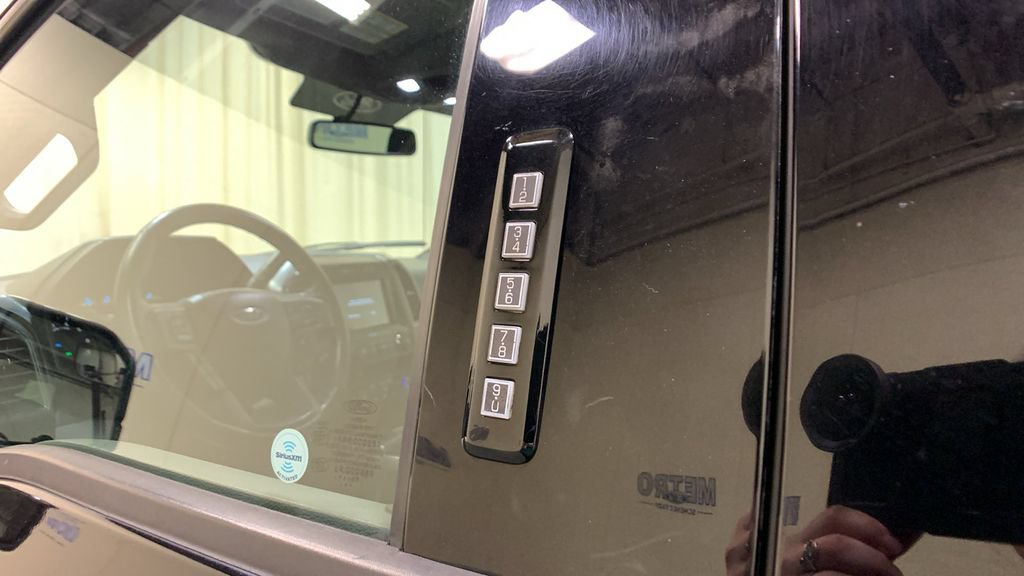 Used 2018 Ford F150 XLT w/ Equipment Group 302A Luxury AWD/4WD image 26